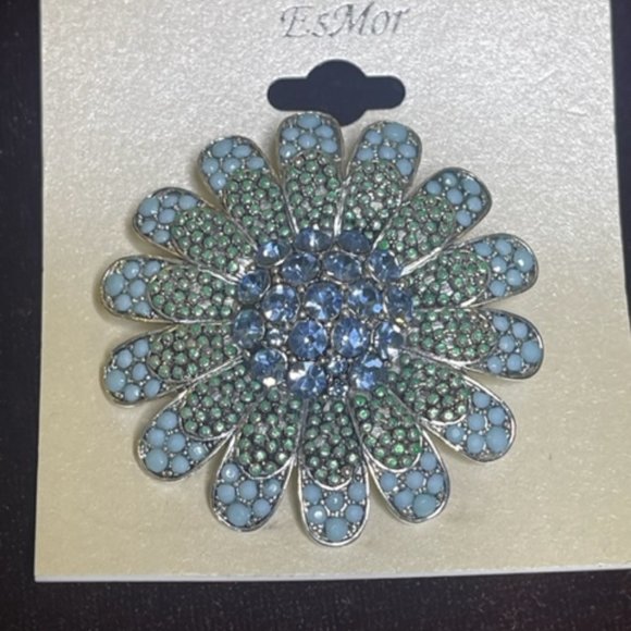 BR00CH - Picture 1 of 1